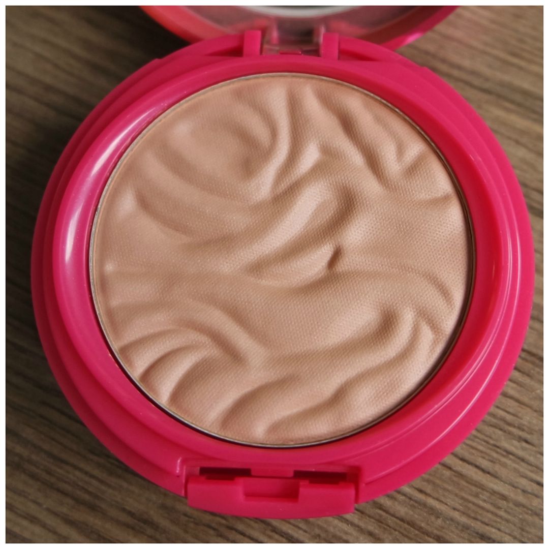 Physician's Formula Butter Blush & Highlighter Vintage Rouge, Plum Rose & Pearl review swatch